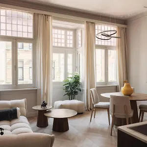 Zurenborg Couette-café